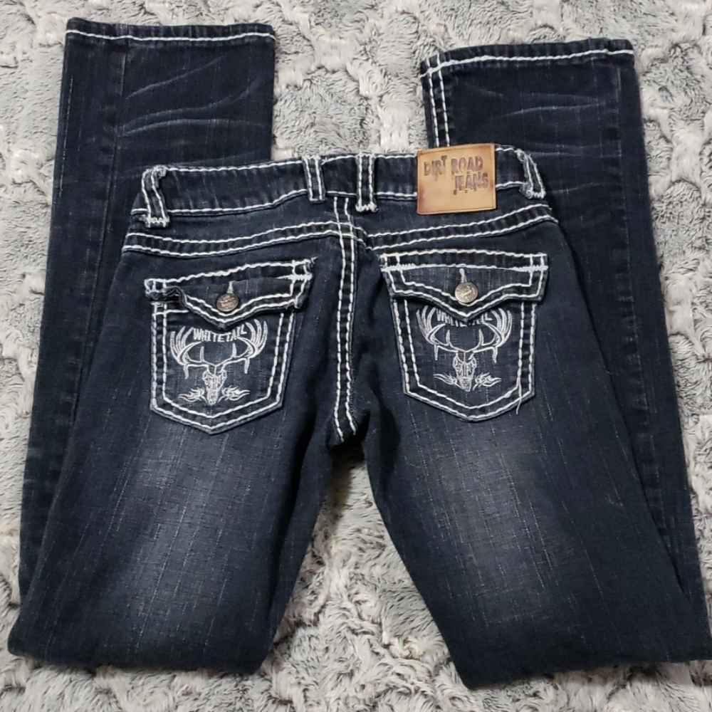 Dirt road Jean's